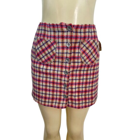 American Eagle Women Plaid Mini Skirt Red Button-Front Pockets Size 4 - New - Picture 1 of 7